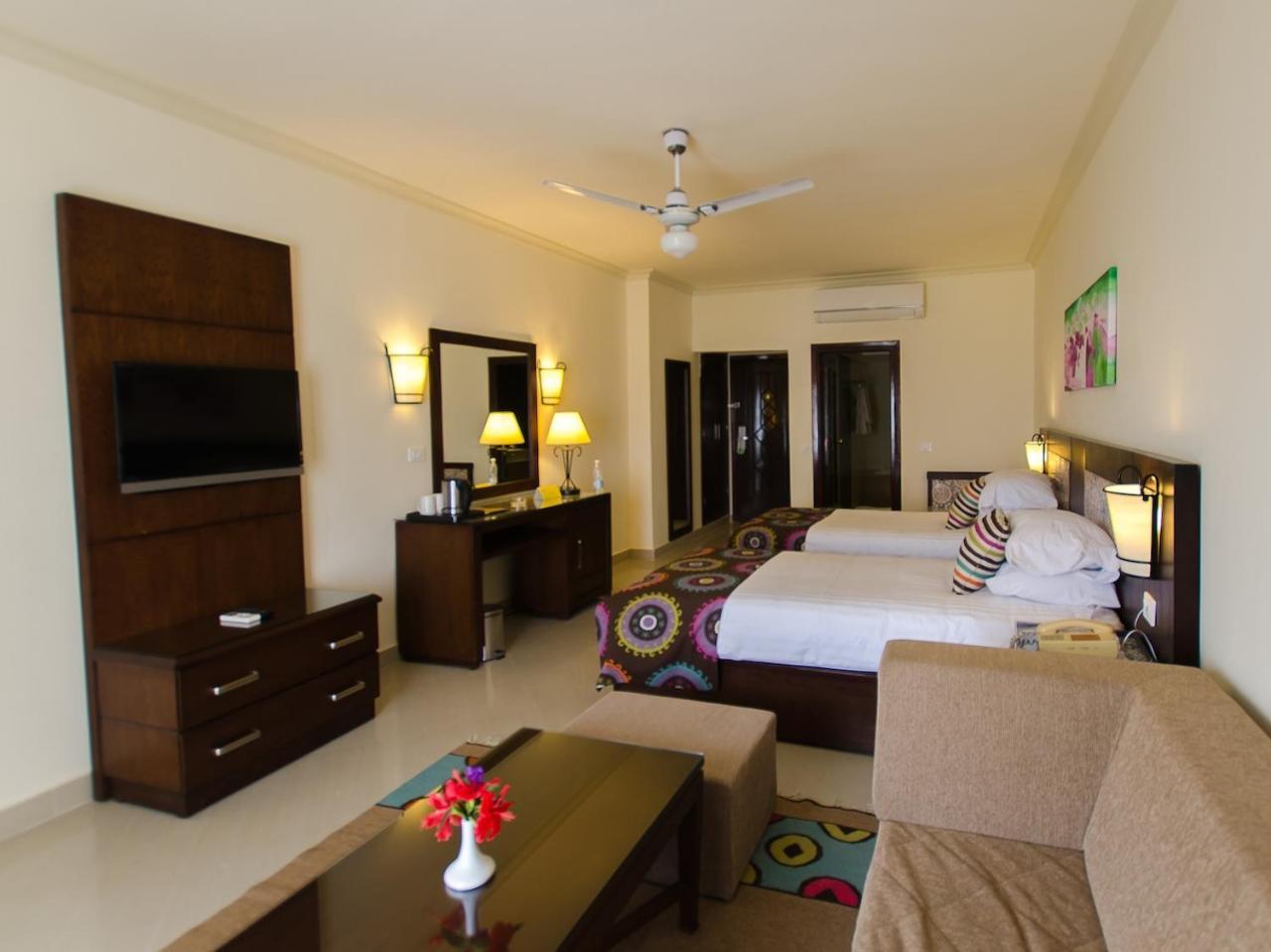 Lotus Bay Resort Hurghada Exterior photo